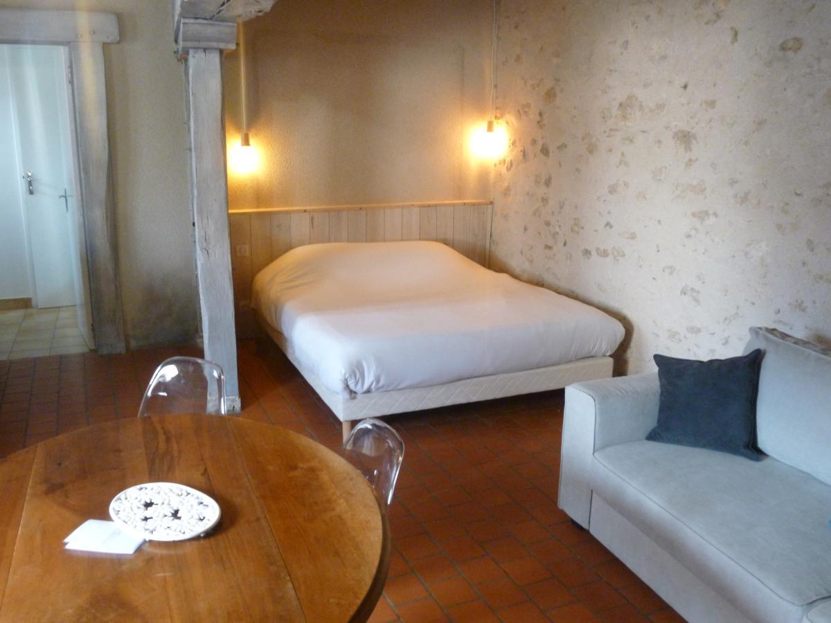 Hotel De La Bonnheure Bracieux Kültér fotó